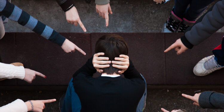 Полицейлер тараздық түлектердi заң институтына оқуға шақырады