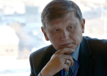 Тәжікстанның жеміс-жидегіне таласқан жұртты көріп жағамызды ұстаған едік