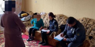 Жамбылдық полицейлер 3 күнде 400 азаматты отбасылық жанжал үшін жауапқа тартты