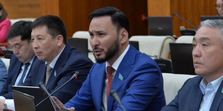 Әкімдер жалған мәлімет беруді әбден үйреніп алған