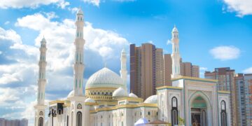 Президент Қазақстан халқын қасиетті Рамазан айының басталуымен құттықтады