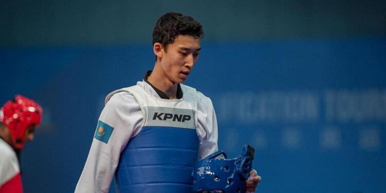 17 жастағы таэквандошы лицензиялық турнирдің жартылай финалына өтті