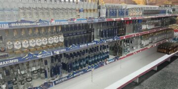 Түркістанда заңсыз алкоголь мен темекі өнімдері тәркіленді