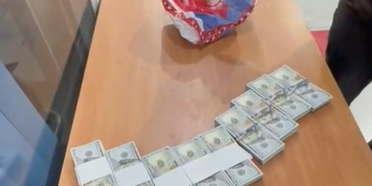 Шет ел азаматының 90 мың АҚШ доллары мемлекет пайдасына тәркіленді