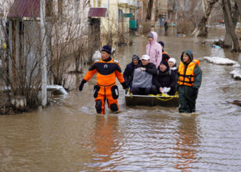 Жағдай осылай жалғасатын болса, тиісті қызметкерлерді лауазымынан босату қажет