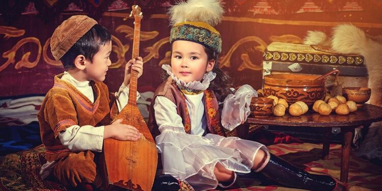 «Абай кім?», «Қабанбай кім?» деген сауалдарға жастар «әкім, министр» деп жауап берген