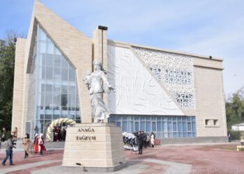 Болашақ аналар бас қосып, үлгі-өнеге алатын орда