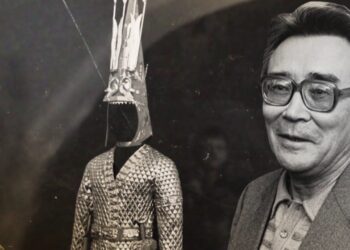 «Алтын адамды» тапқан археологты еске алуды ұсынды