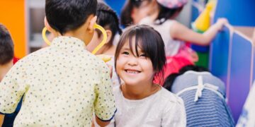 Балалар қиын жағдайларда қалай және қайда жүгіну керектігін білуі маңызды