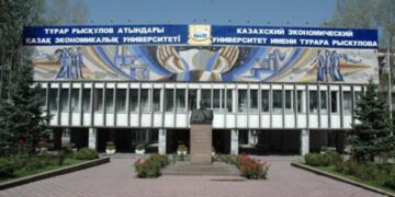 Ұлттық университет Т.Рысқұловтың атын неге алып тастады?