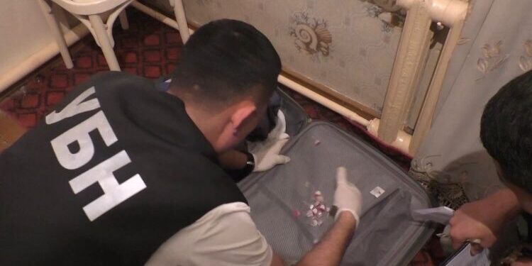 Таразда есірткі сатушылардан 5,5 млн теңгеге мефедрон тәркіленді