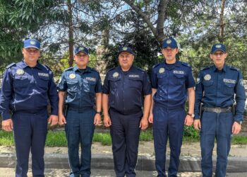 Газ жарылып кетеді ме деп қорықтық: Таразда көпқабатты үйдің тұрғындарын полиция эвакуациялады