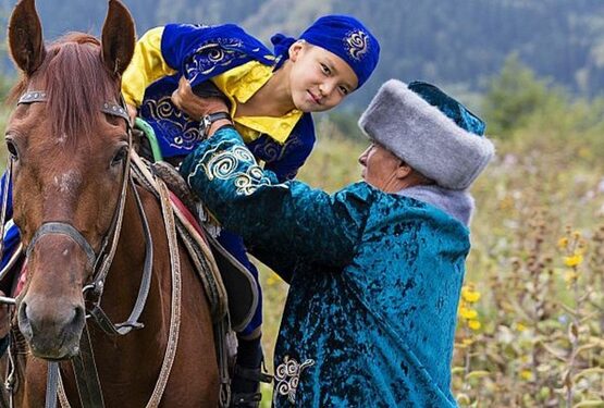 Жас ұрпақ тәрбиесі – бүкіл қоғамның міндеті