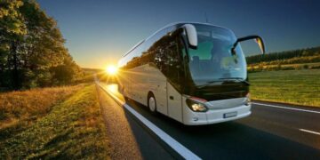 36 жолаушыны жалған нөмірмен Түркістан облысына тасымалдаған автобус жүргізушісі анықталды