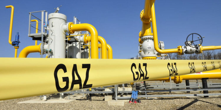 Газға қосылмағаннан кейін құбырлар тозып жатыр