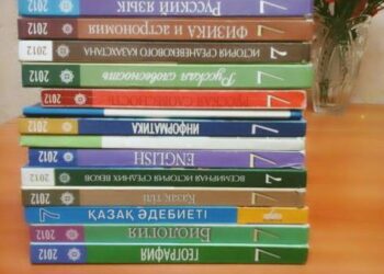 Қазақстандық оқушыларға шамадан тыс көп оқу міндеттелген