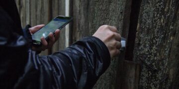 Ата-ана, біліңіз!: Балалар қалай жасырын синтетика қоюшыға айналады