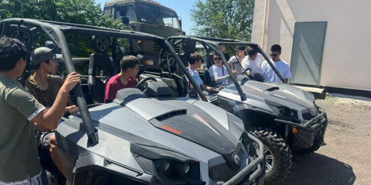 Колледж студенттеріне Шу алқабында қылмыскерлерді қалай ұстайтынын көрсетті