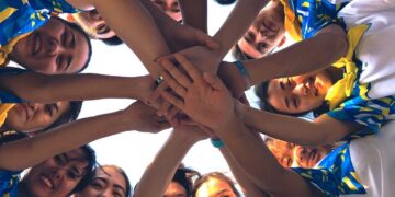 Бұл орталық жастарға бағыт-бағдар сілтеп, жағдай жасап отыр