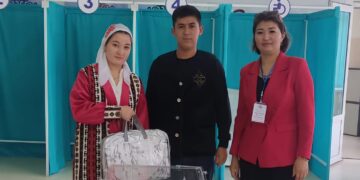 ЖЕТІСАЙДА 700-ГЕ ЖУЫҚ ЖАС ОТБАСЫ ӨЗ ТАҢДАУЫН ЖАСАДЫ