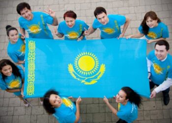 Жастар жақсыдан үйреніп, жаманнан жиренуі керек