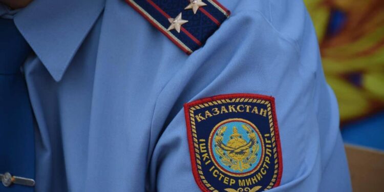 Полиция төрт есірткі зертханасын анықтап, алты адамды ұстады