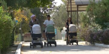 ЖАС КЕЛІН МЕН КӨП БАЛАЛЫ АНА ДАУЫС БЕРДІ