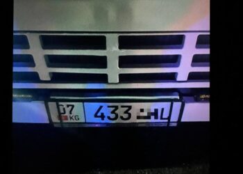 Жамбылда жүк көлігінің нөмірін жасырған жүргізуші жауапқа  тартылды