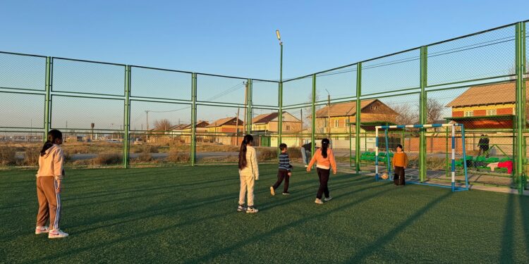 Таразда 9 футбол алаңшасы пайдалануға берілді