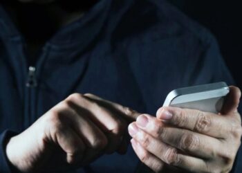 Алаяқтар 1 млн. теңге несиені өз шотына аударуды сұраған
