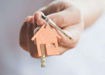 Тұрғын үй кезегіндегі 62 мың жетім баланың 809-ы ғана баспаналы болды