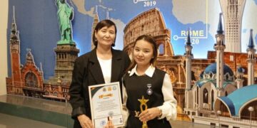 Жарқын болашақ талантты жастардың қолында