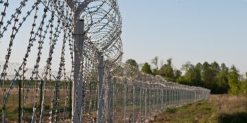 Жамбылда 9 пәкістандық шекарадан заңсыз өткені үшін сотталды