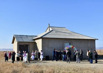 Халыққа қайырымдылық жасаған кәсіпкерлерге ел риза