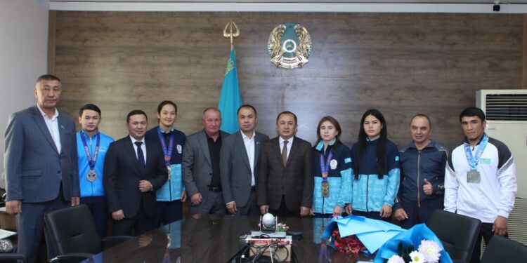 Таланттарды табу үшін жастар арасында жарыстар көп өтуі керек