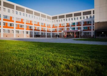 Елімізде жемқорлардан тәркіленген қаражатқа қанша мектеп салынды?