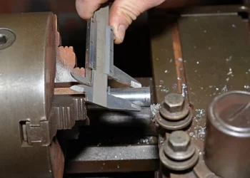 «Қолым май-май болып жүрсе де мамандығымды мақтан тұтамын»