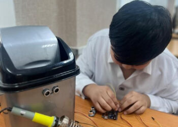 АСТАНАЛЫҚ ОҚУШЫ АҚЫЛДЫ ҚОҚЫС ЖӘШІГІН ОЙЛАП ТАПТЫ