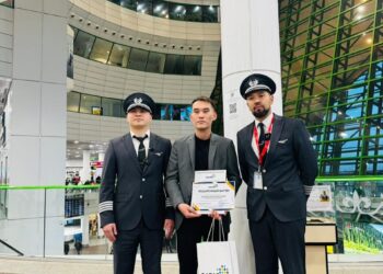 QAZAQ AIR Астана Медициналық университетінің студентіне жолаушының өмірін сақтап қалғаны үшін алғысын білдірді.