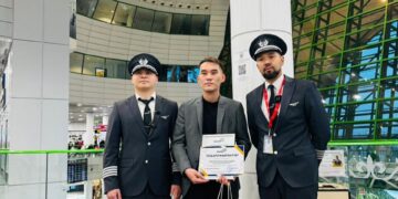 QAZAQ AIR Астана Медициналық университетінің студентіне жолаушының өмірін сақтап қалғаны үшін алғысын білдірді.