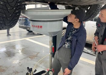 ЕЛОРДАДА 200-ГЕ ЖУЫҚ МЕКТЕП ОҚУШЫСЫ ЖҰМЫСШЫ МАМАНДЫҒЫ БОЙЫНША ДИПЛОМ АЛАДЫ