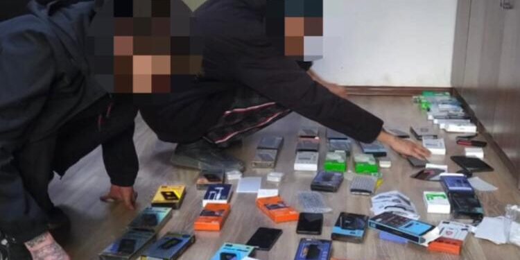 Таразда базар дүңгіршегіне ұрлық жасағандар ұсталды