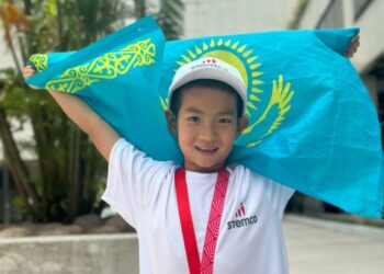 ЕЛОРДАЛЫҚ ЖЕТІ ЖАСТАҒЫ ОҚУШЫ ХАЛЫҚАРАЛЫҚ   ҒЫЛЫМИ ОЛИМПИАДАДА АЛТЫН МЕДАЛЬ АЛДЫ