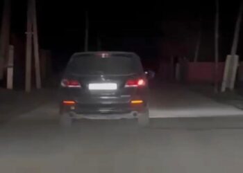 Жамбыл облысында 15 жастағы жасөспірім көлік айдап полициядан қашқан