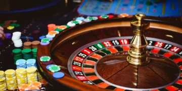 Миллиардтаған қарызы бар борышкерлер казинода  миллиардтаған теңгеге ставкалар жасаған