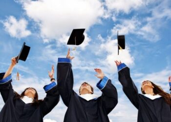 Сағындырған студенттiк кездер-ай!