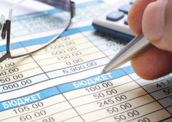 «Қаржыны оңды-солды жұмсауға болмайды»