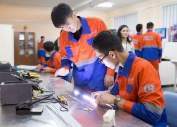 Мақсат – жастарды жұмысшы мамандығына қызықтырып, кәсіби бағыт беру