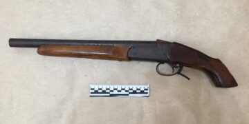 Сарысу ауданында тіркелмеген қару тасымалдаған жүргізуші ұсталды