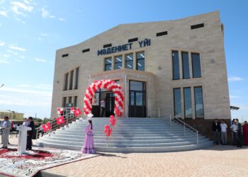 Ауылдың рухани дамуына үлкен серпін береді